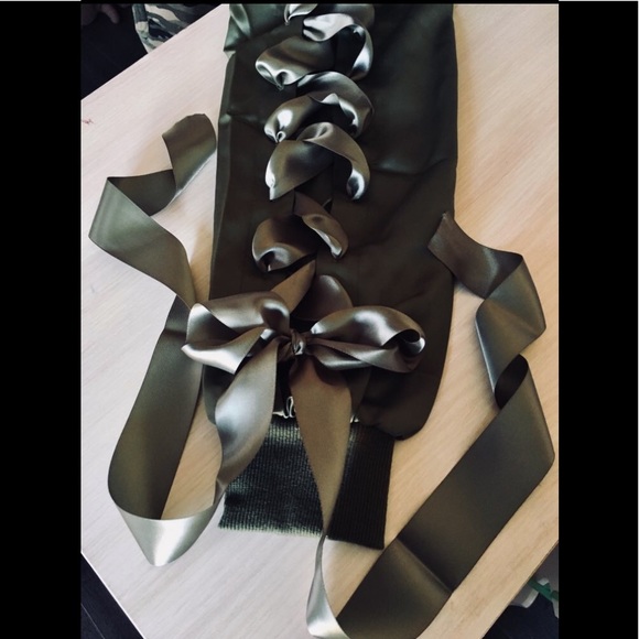 Lace Up Sleeves Jacket - Picture 7 of 8